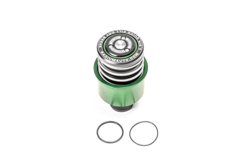 Radium Engineering 1.5in Dry Break Fuel Filler, Male, PRV Fittings Radium Engineering