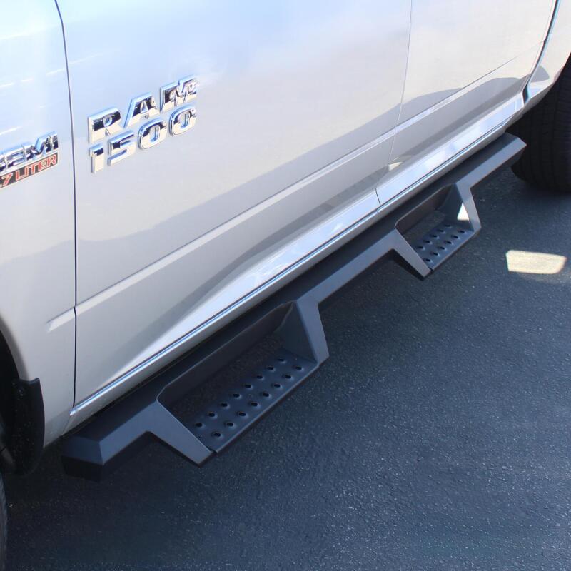 Westin/HDX 09-18 Dodge/Ram 1500 Crew Cab / 25/3500 Crew Drop Nerf Step Bars - Textured Black Nerf Bars Westin