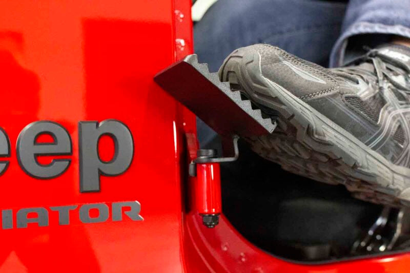 Fishbone Offroad 2018+ Jeep Wrangler JL / 2020+ Gladiator JT Foot Peg Set - Black Steps Fishbone Offroad