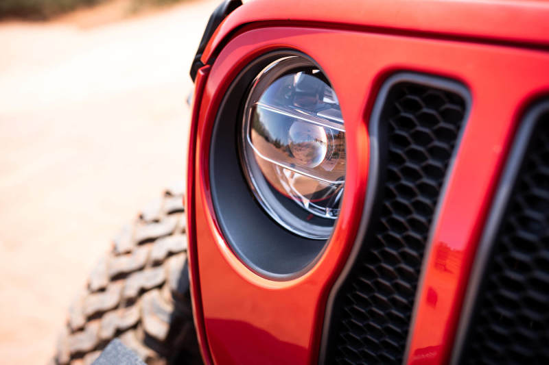DV8 Offroad 2018+ Jeep Wrangler JL/Gladiator LED Projector Headlights Headlights DV8 Offroad