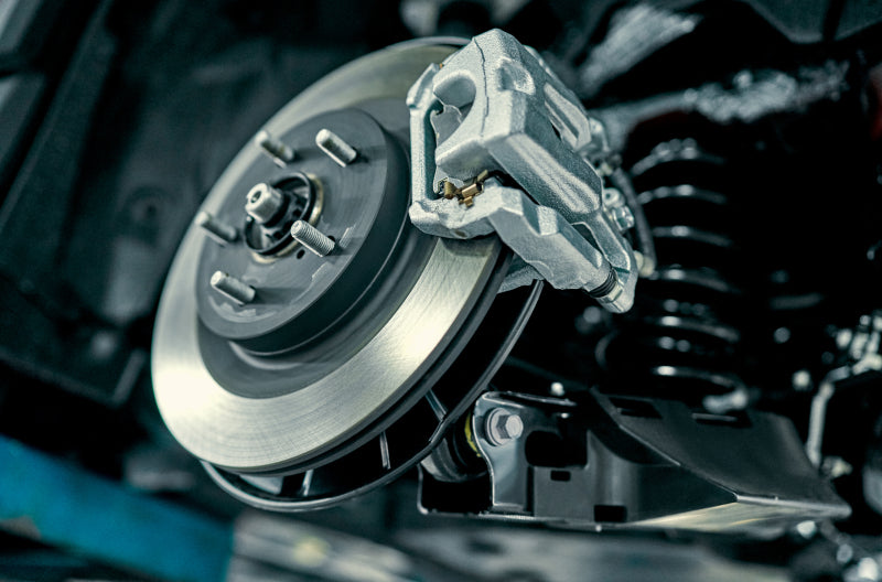 DBA 11-14 Ford Mustang GT (w/Standard Brakes) 3.7L Front Drill & Slot Street Series Rotor w/Blk Hat Brake Rotors - Slot & Drilled DBA