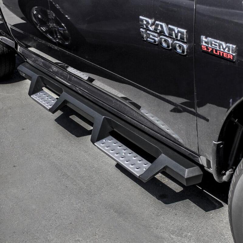 Westin 09-18 RAM 1500 Quad Cab HDX Stainless Drop Nerf Step Bars - Tex. Blk Nerf Bars Westin