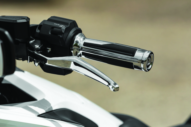 Kuryakyn Omni Lever SetChrome Bolts Kuryakyn