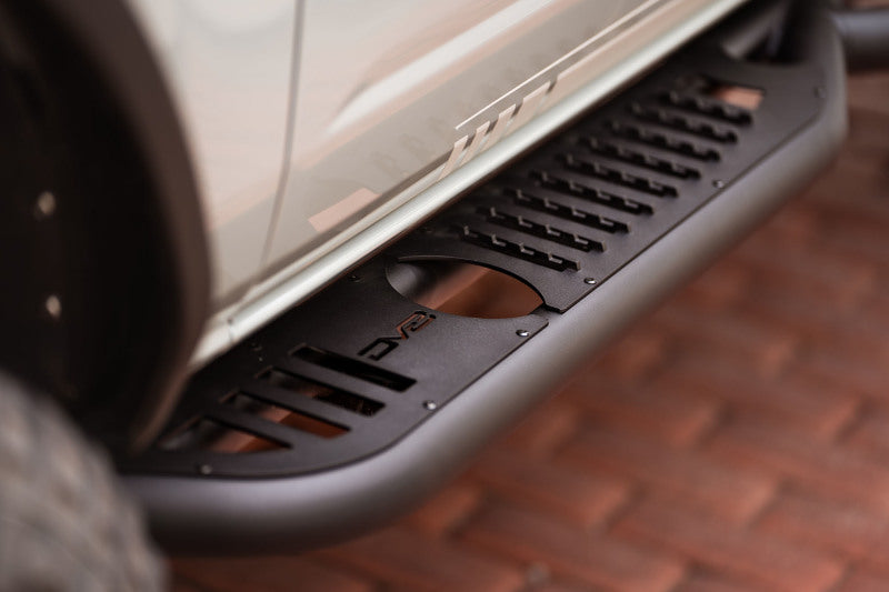 DV8 Offroad 21-22 Ford Bronco OE Plus Series Side Steps Side Steps DV8 Offroad