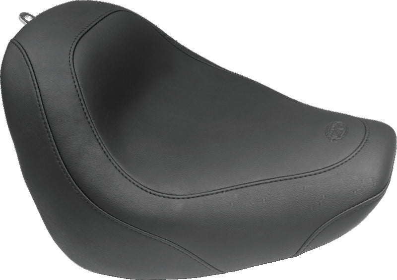 Mustang 15-21 Harley Freewheeler Touring Forward Deluxe 1PC Seat w/Driver Backrest - Black One-Piece Motorcycle Seats Mustang Motorcycle