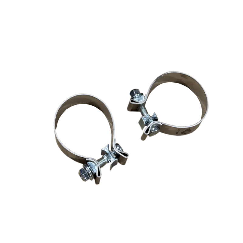 Kooks 3in Oval Clamp In Center/Center Muffler 18in Long Body Polished Stainless Steel Muffler Kooks Headers