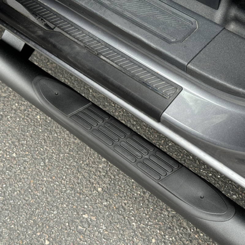 Go Rhino 21-26 Ford Bronco (4dr) 4000 Series Side Steps - Cab Length - Tex. Blk Side Steps Go Rhino
