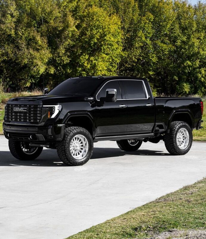 Cognito 20-24 Chevy/GMC Silv/Sierra 2500/3500 HD 2WD/4WD 4in Elite Lift Kit w/ Elka 2.5 RR Shocks Lift Kits Cognito