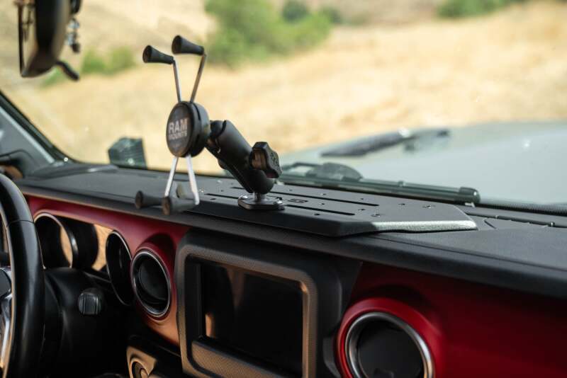 DV8 Offroad 18-23 Jeep Wrangler JL/20-23 Gladiator JT Device Dash Mount V2 Hardware Kits - Other DV8 Offroad