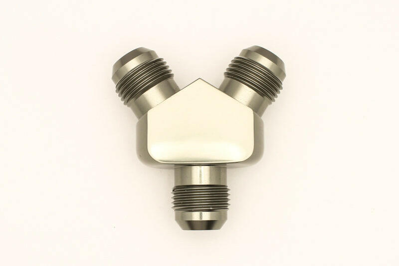 DeatschWerks 10AN Male Flare + 10AN Male Flare To 10AN Male Flare Y-Block Fitting Distribution Blocks DeatschWerks