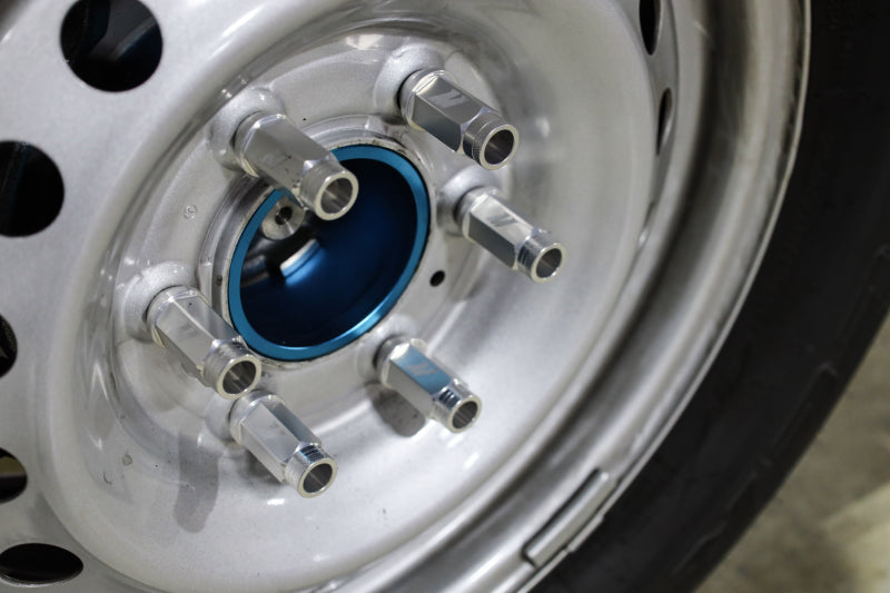 Mishimoto Aluminum Locking Lug Nuts M12x1.5 27pc Set Silver Lug Nuts Mishimoto