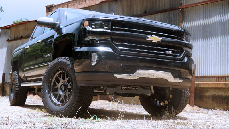 Superlift 14-18 GMC Sierra 1500 4WD 6.5in Lift Kit w/ Alum Cntrl Arms Fox Front Coilover & 2.0 Rear Lift Kits Superlift