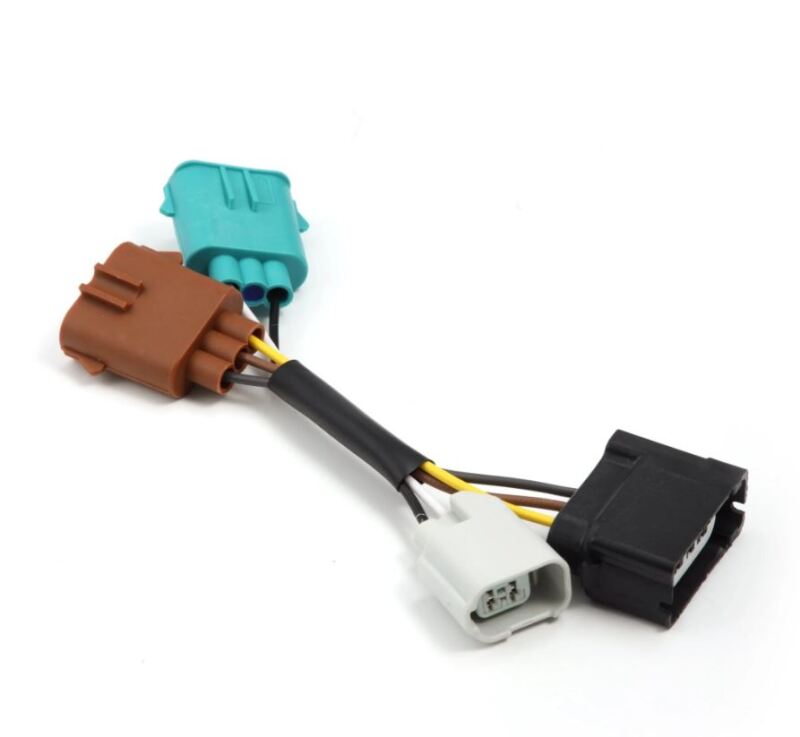 AlphaRex 97-03 Ford F150 Tail Lights To AlphaRex Luxx-Series Tail Lights Converters Wiring Connectors AlphaRex