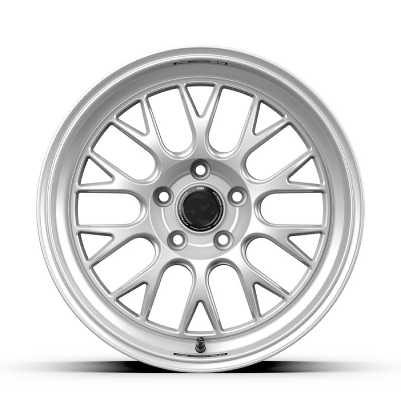 fifteen52 Holeshot RSR 18x9.5 5x120 22mm ET 72.56mm Center Bore Radiant Silver Wheels - Cast fifteen52