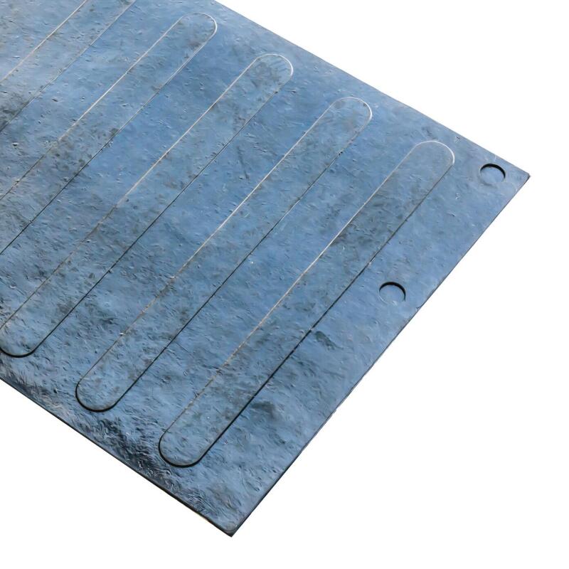 Westin Universal Mid Size Tailgate Mat - Black Floor Mats - Rubber Westin