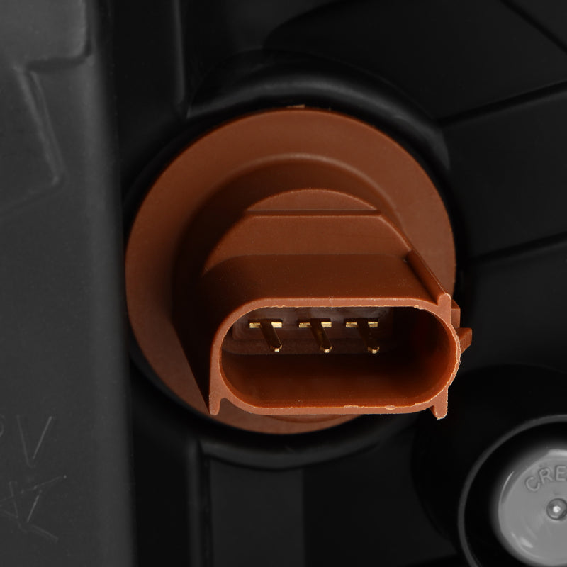 AlphaRex 20-22 Ford F150 Pro-Series Projector Headlights Black w/ Activation Light / Seq. Sig. / DRL Headlights AlphaRex