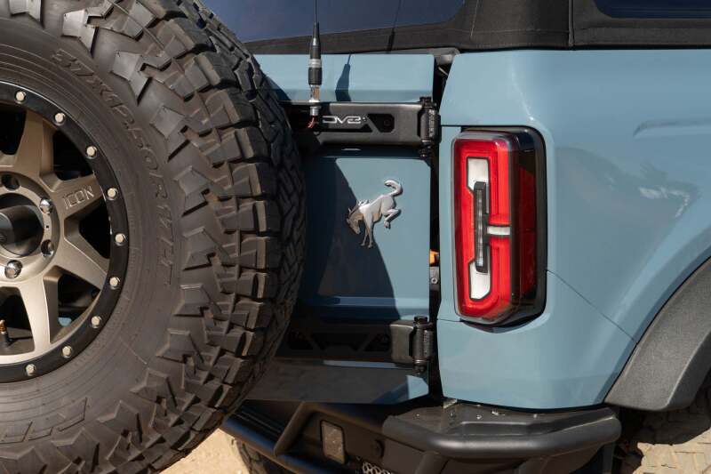 DV8 Offroad 21-24 Ford Bronco Tire Carrier Chase Racks DV8 Offroad