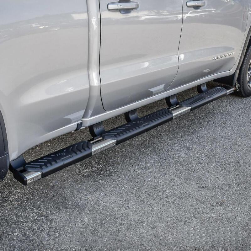 Westin 2019 Chevrolet Silverado/Sierra 1500 Crew Cab (5.5ft) R5 Modular Nerf Step Bars - SS Nerf Bars Westin