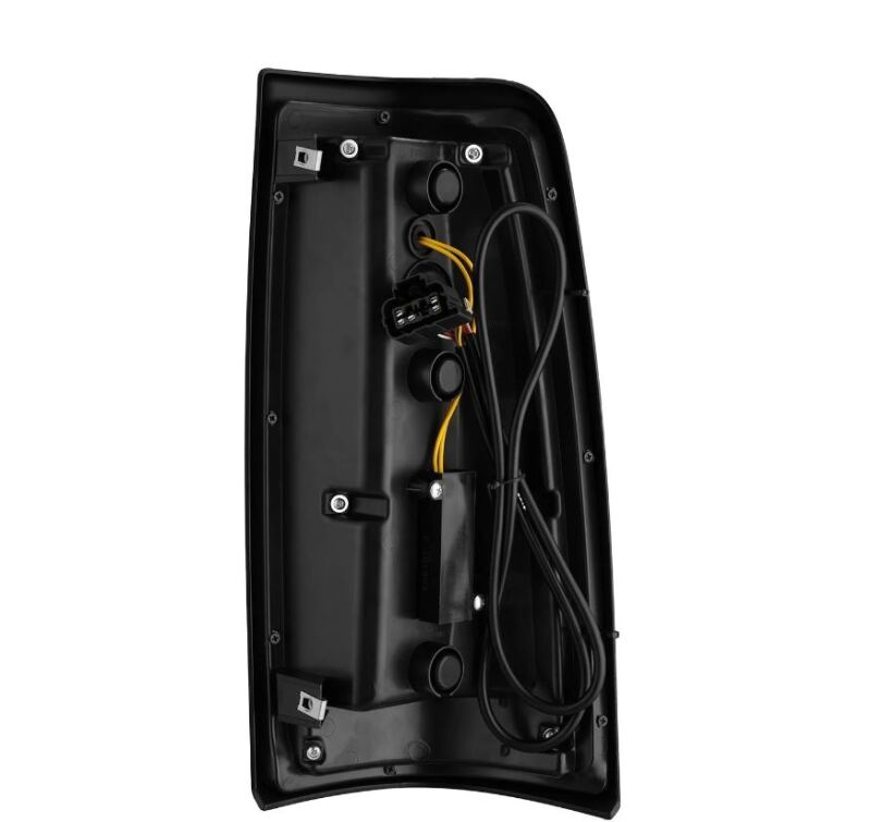 AlphaRex 99-06 Chevrolet Silverado/99-06 GMC Sierra LUXX-Series LED Tail Lights - Black Wiring Connectors AlphaRex