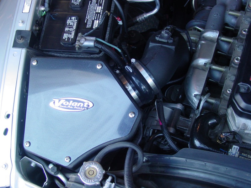 Volant 03-06 Dodge Ram 2500 / 3500 5.9L I6 Cummins Primo Closed Box Air Intake System Cold Air Intakes Volant