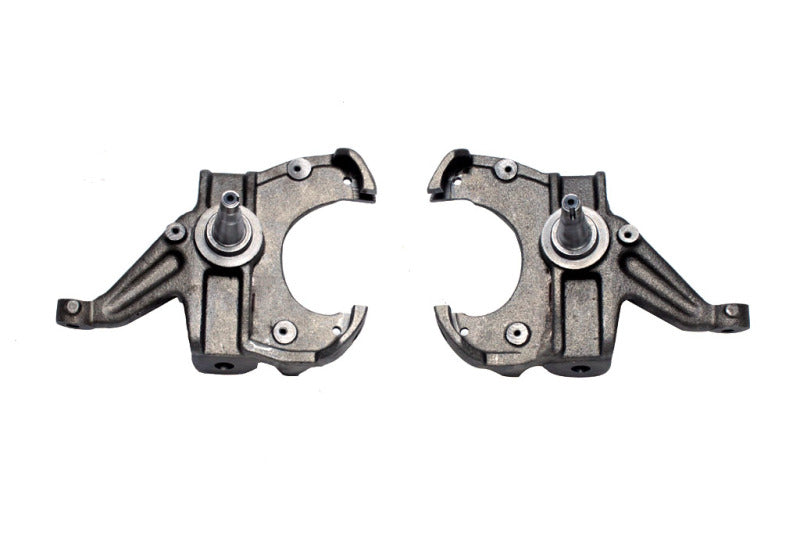 MaxTrac 73-87 Chevrolet C10 2WD 2.5in Front Lowering Spindles (1.00in Rotors) Steering Knuckles & Spindles Maxtrac