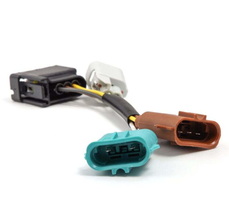 AlphaRex 97-03 Ford F150 Tail Lights To AlphaRex Luxx-Series Tail Lights Converters Wiring Connectors AlphaRex