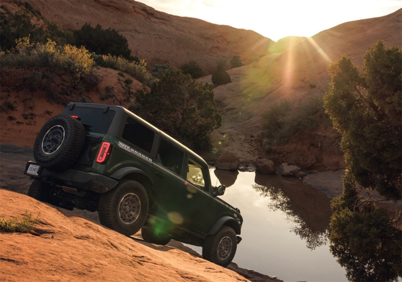 Ford Racing 21-23 Bronco 17x8.5 Wheel Kit - Sinister Bronze Wheels - Cast Ford Racing