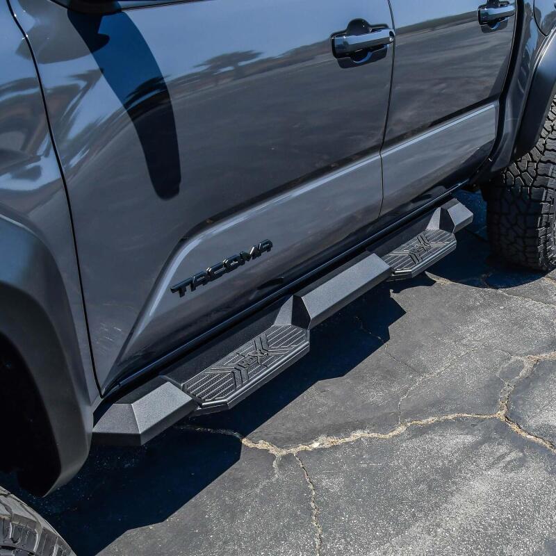 Westin/HDX 2024+ Toyota Tacoma Double Cab Xtreme Nerf Step Bars - Textured Black Nerf Bars Westin
