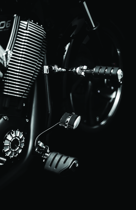 Kuryakyn Trident Dually Without Adapters Black Footpegs Kuryakyn