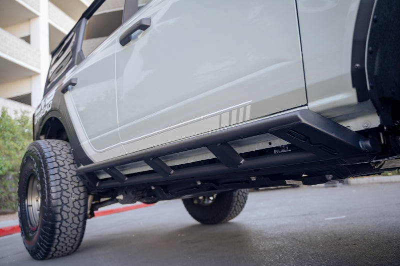 DV8 Offroad 21-22 Ford Bronco FS-15 Series Rock Sliders Body Armor & Rock Rails DV8 Offroad