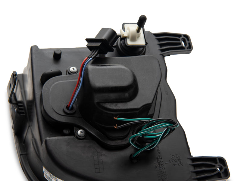 Raxiom 05-09 Ford Mustang w/ Halogen Prjctor Headlights- Black Housing (Clear Lens) (No GT500 ) Headlights Raxiom