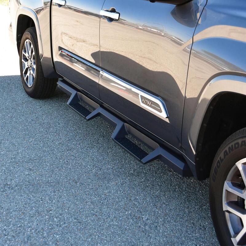 Westin Toyota Tundra CrewMax 2022 Drop Nerf Step Bars - Textured Black Nerf Bars Westin