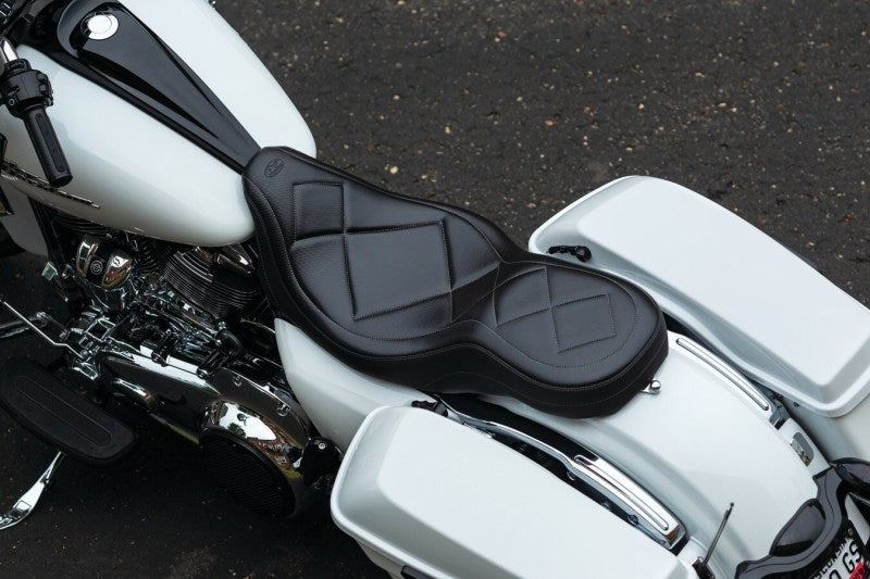 Mustang 08-21 Harley Electra Glide,Rd Glide,Rd King,Str Glide Super Tripper 1PC Seat Carbon - Blac One-Piece Motorcycle Seats Mustang Motorcycle