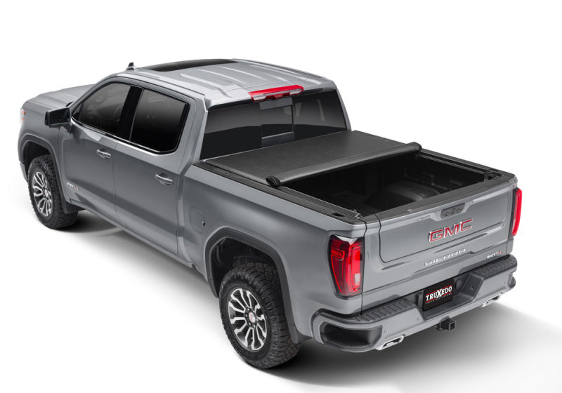 Truxedo 19-20 GMC Sierra & Chevrolet Silverado 1500 (New Body) 5ft 8in Lo Pro Bed Cover Bed Covers - Roll Up Truxedo
