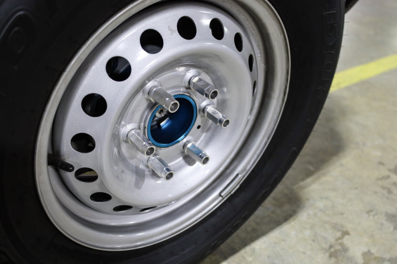 Mishimoto Aluminum Locking Lug Nuts M12x1.5 27pc Set Silver Lug Nuts Mishimoto