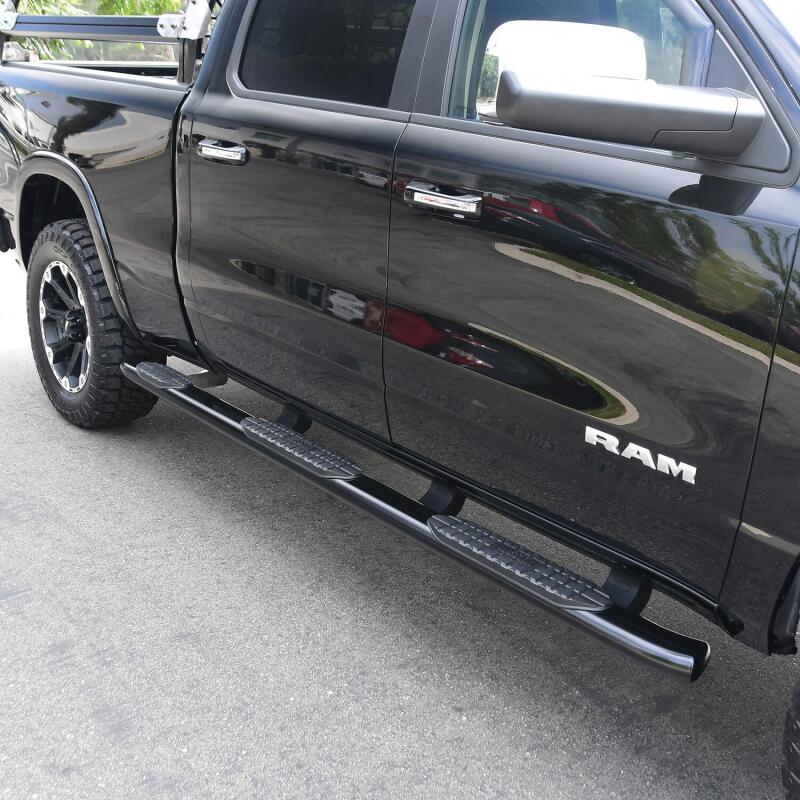 Westin 19-22 RAM 1500 CC 5ft7in. Bed (Excl. Classic) PRO TRAXX 5 W2W Oval Nerf Step Bars - Black Nerf Bars Westin