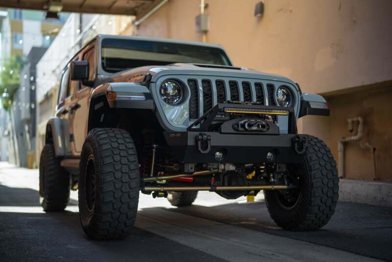 DV8 Offroad 20in Halo Elite Single Row Light Bar with Accent Light - White/Amber Light Bars & Cubes DV8 Offroad