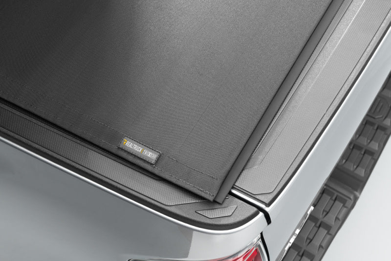 Truxedo 2024 Toyota Tacoma 6ft Sentry CT Bed Cover Bed Covers - Roll Up Truxedo