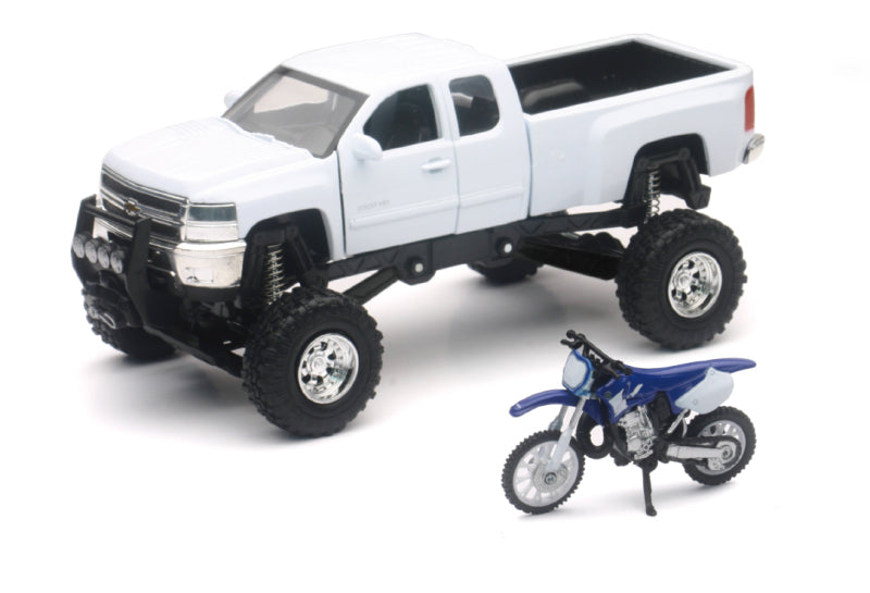 New Ray Toys Chevrolet Silverado with Yamaha Dirt Bike/ Scale - 1:32 Toys New Ray Toys