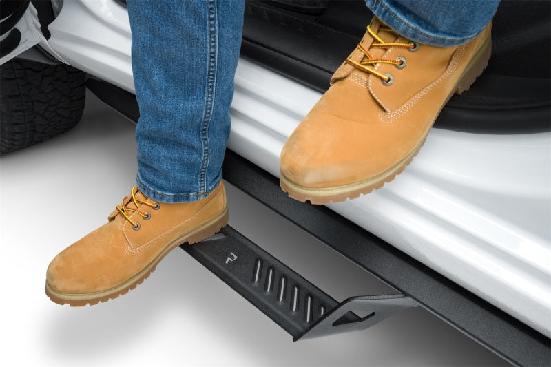 N-Fab Predator Pro 19-20 Chevy/GMC 1500 Double Cab - Cab Length - Tex. Black Nerf Bars N-Fab