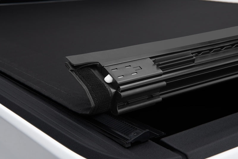 Rugged Ridge Armis Hard Rolling Bed Cover 2020 Gladiator JT Tonneau Covers - Hard Fold Rugged Ridge