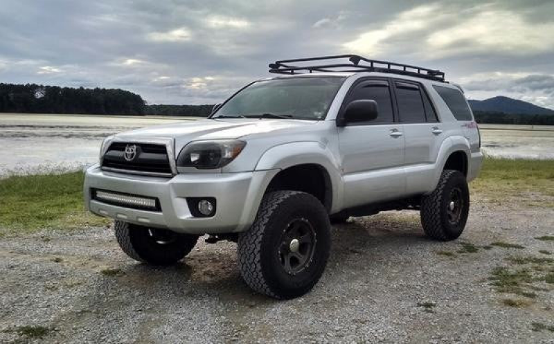 Cali Raised 03-09 Toyota 4Runner 32In Lower Bumper Flush Led Light Bar Kit - Spot Beam /No Switch Light Bars & Cubes Cali Raised LED