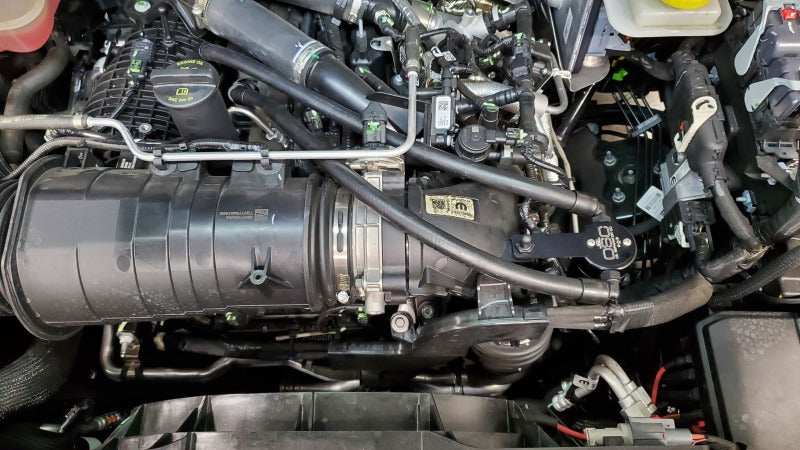 J&amp;L 2025-2026 Ram 1500 3.0; 22-25 Jeep Wagoneer 3.0 Separator-Black Oil Separators J&L