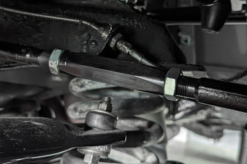 UMI Performance Tie Rod Adjusters - 11/16in Thread Tie Rods UMI Performance
