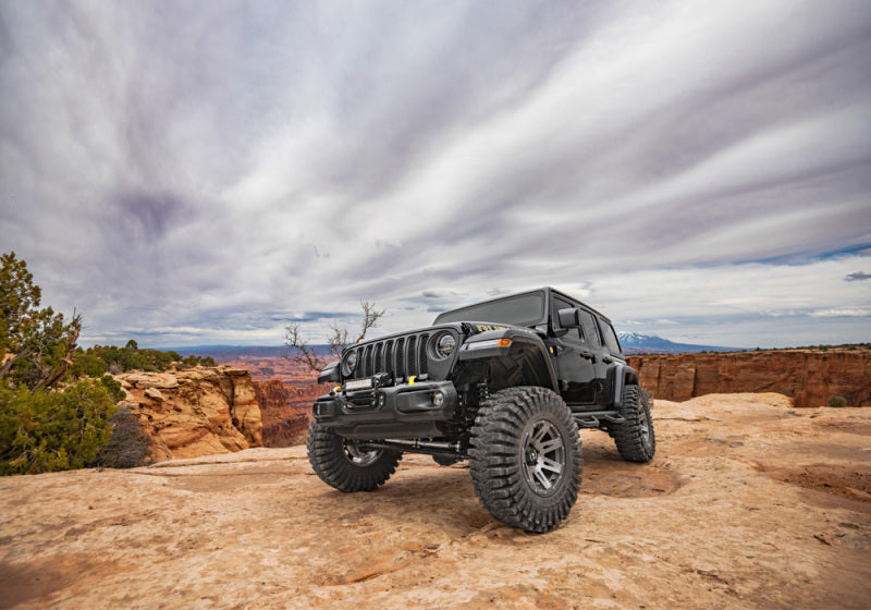 Superlift 18-22 Jeep Wrangler JLU (NO Mojave) 4WD 4in Dual Rate Coil Lift Kit w/Fox 2.0 Res Shocks Lift Kits Superlift