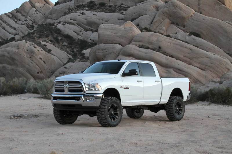 Fabtech 14-18 Ram 2500 4WD 5in Basic System w/Coil Spacers & DL Shocks Lift Kits Fabtech