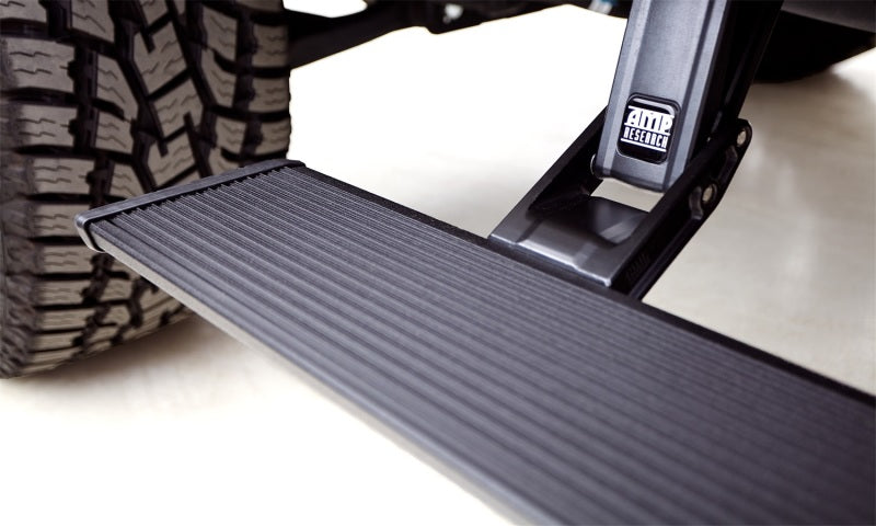 AMP Research 2022 Ford F-250/350/450 All Cabs (Fits Only Sync 4 Models) PowerStep Xtreme - Black Running Boards AMP Research
