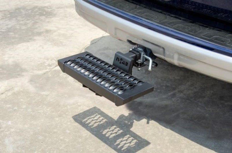 N-Fab Universal Growler Hitch Step - 2in Receiver Hitch Accessories N-Fab