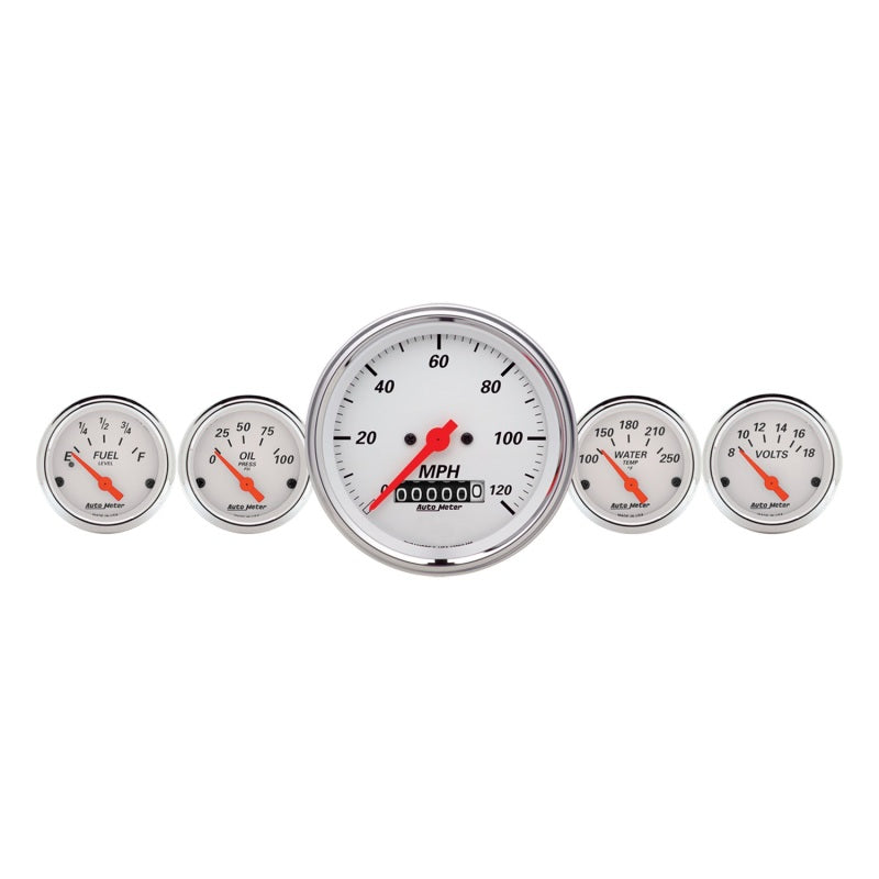 Autometer Arctic White 3-3/8in Electric Speedometer with Wheel Odometer/ 2-1/16in Oil Pressure Gauges AutoMeter