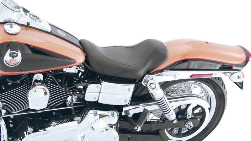 Mustang 06-17 Harley Dyna Tripper Solo Seat - Black Solo Motorcycle Seats Mustang Motorcycle